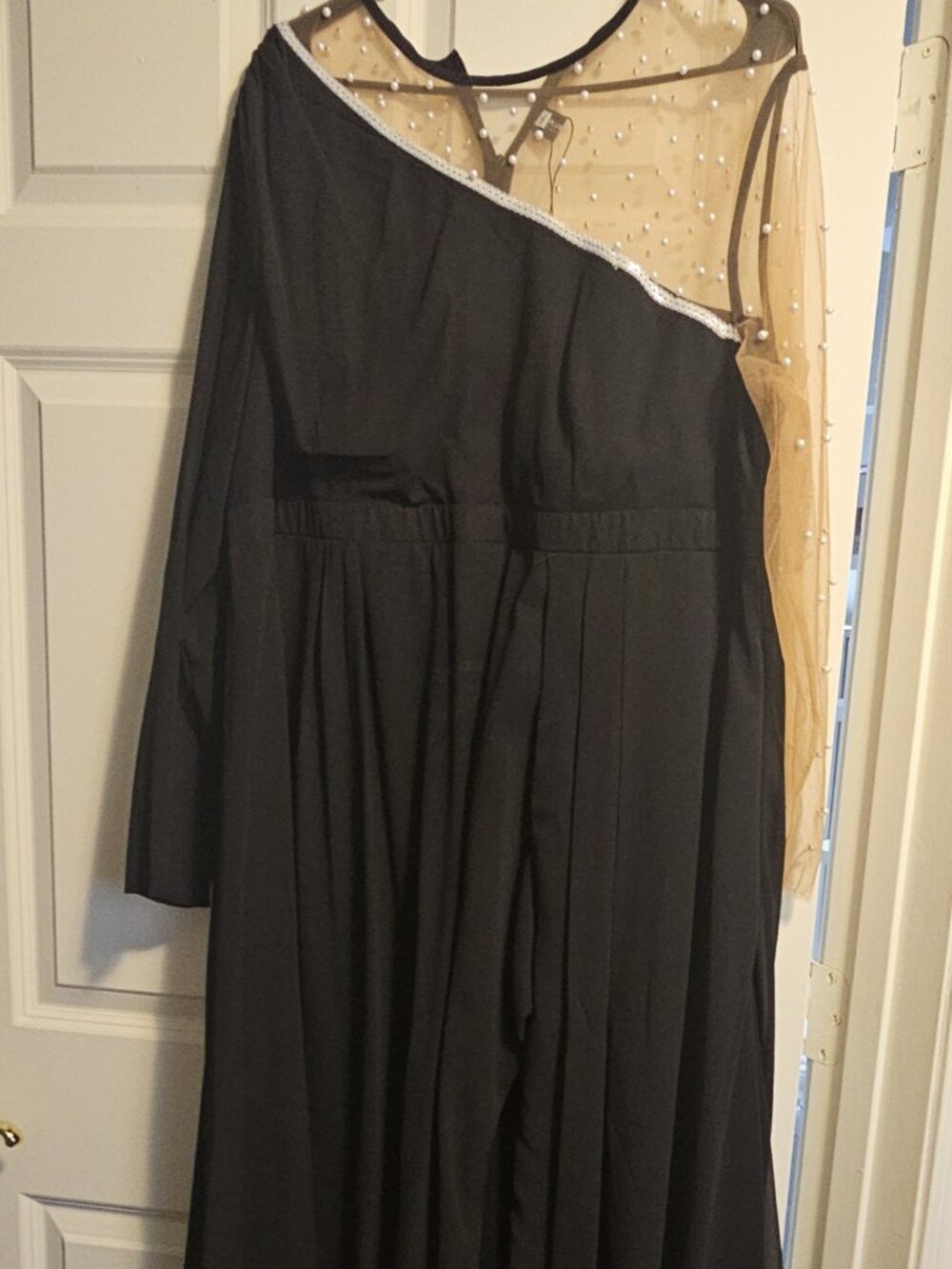 Women's plus size evening gown - Picture 1 of 2